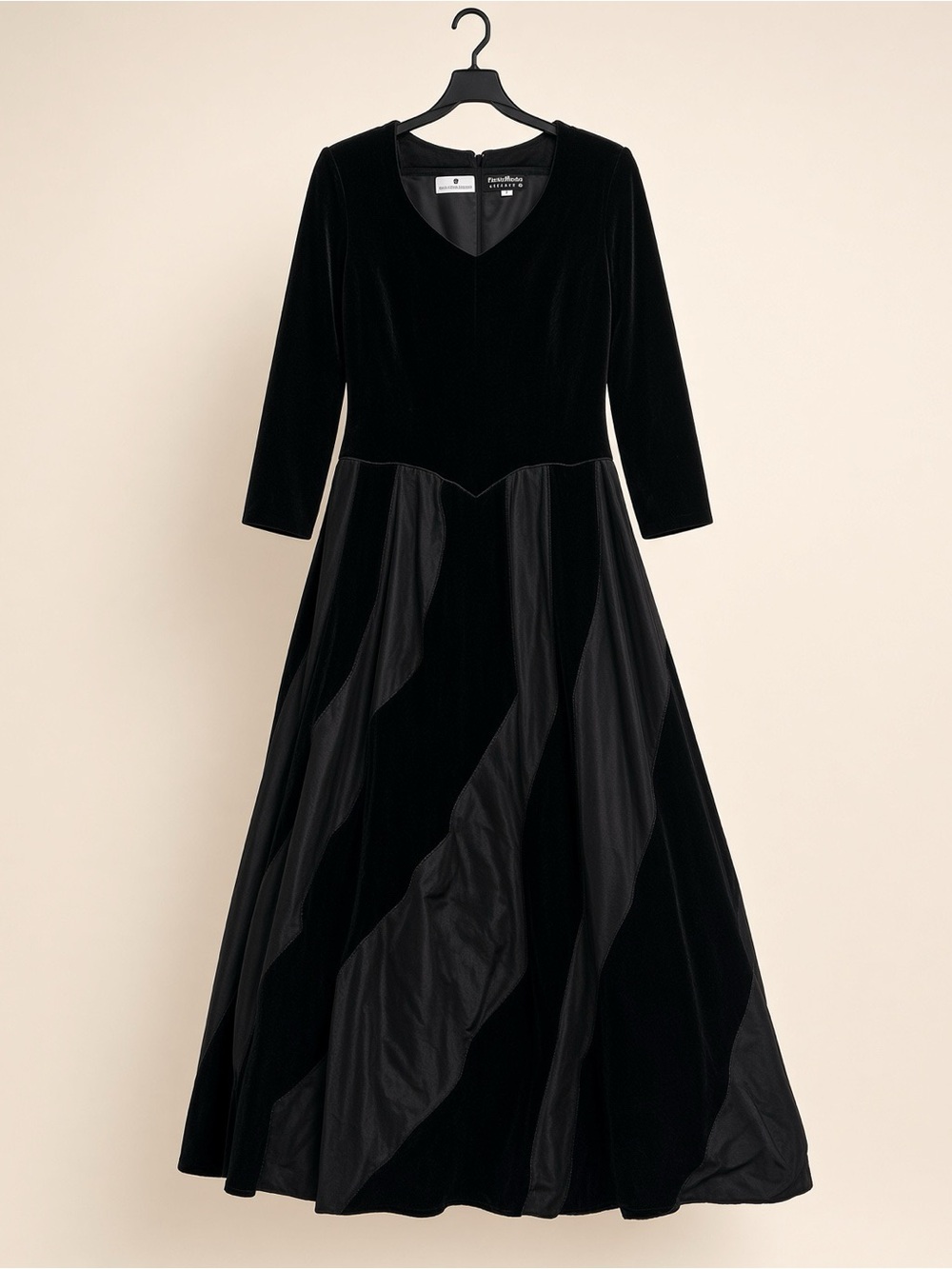 Patricia Rhodes Couture Vintage Black Velvet Gown 14